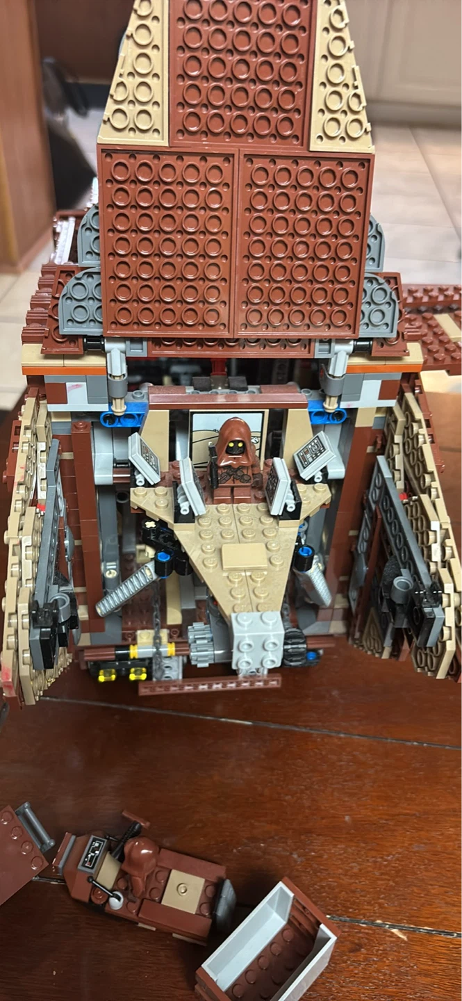 LEGO Star Wars sandcrawler