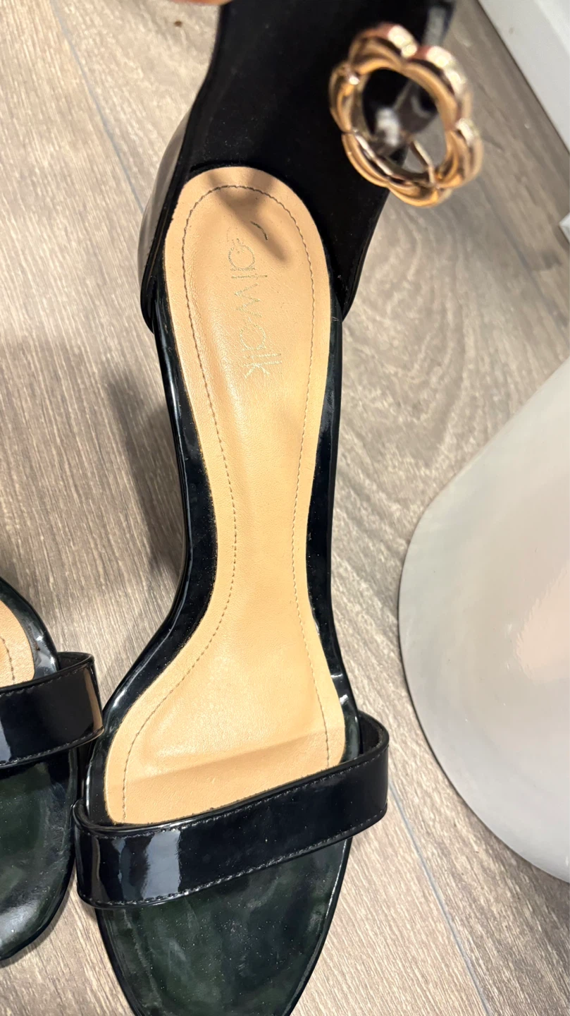 Catwalk Black Patent Stiletto Heels - Size 40 - photo 2