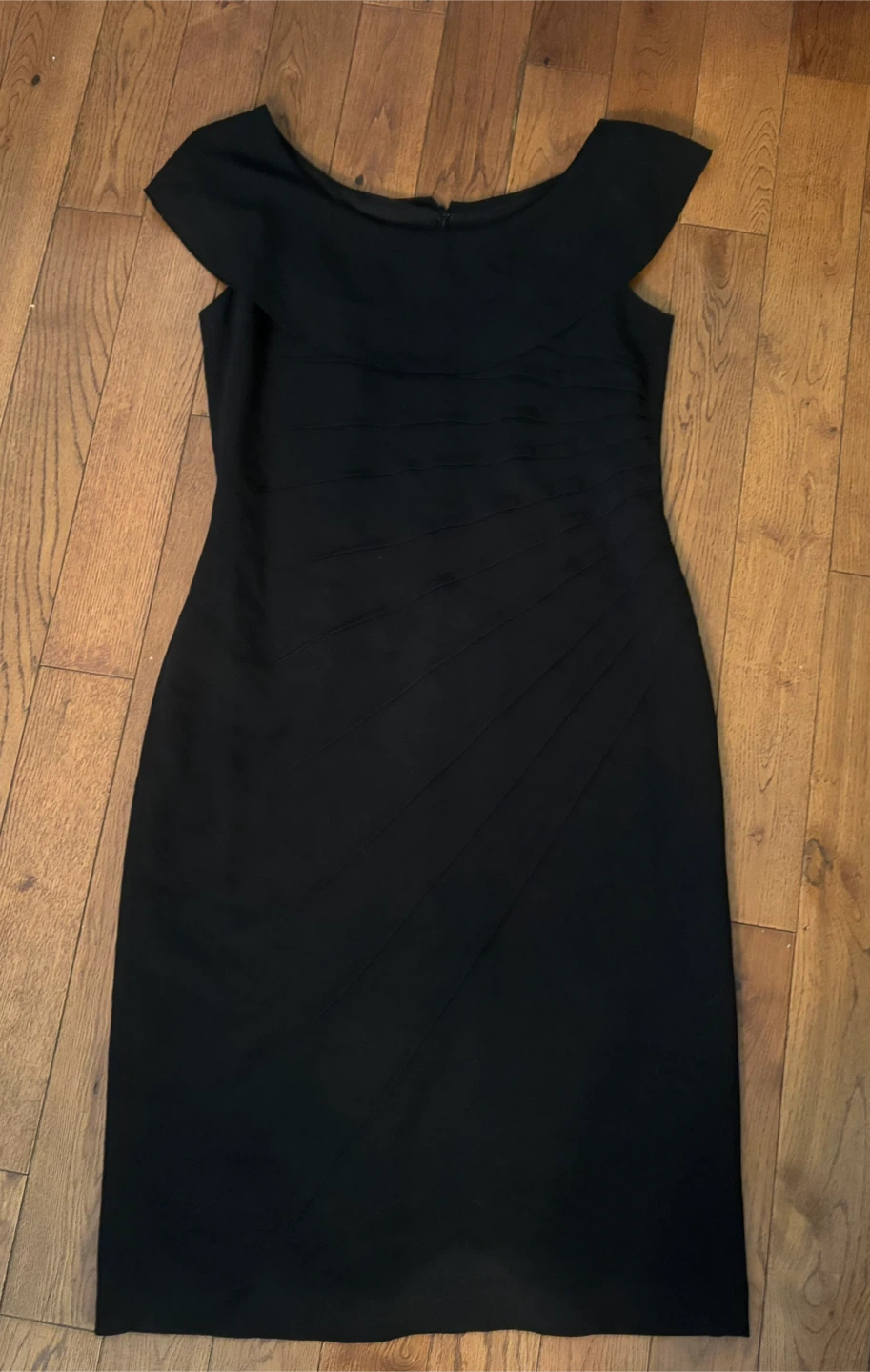 Jones New York Black Sheath Dress Size 6