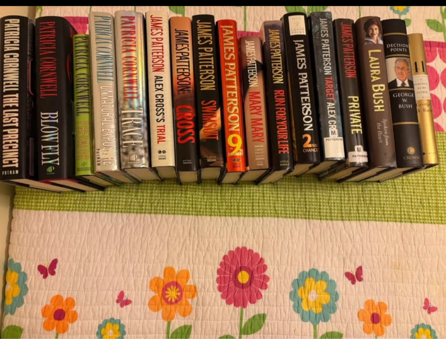 Collection of James Patterson and Patricia Cornwell Books
