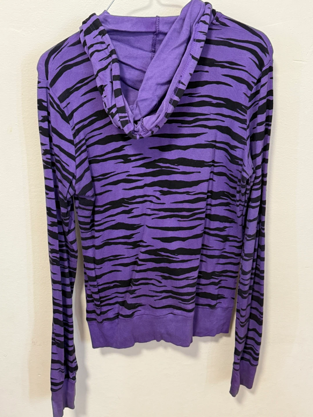 ‼️DECLUTTER‼️ Purple Black Tiger Stripe Zip-Up Hoodie - photo 4