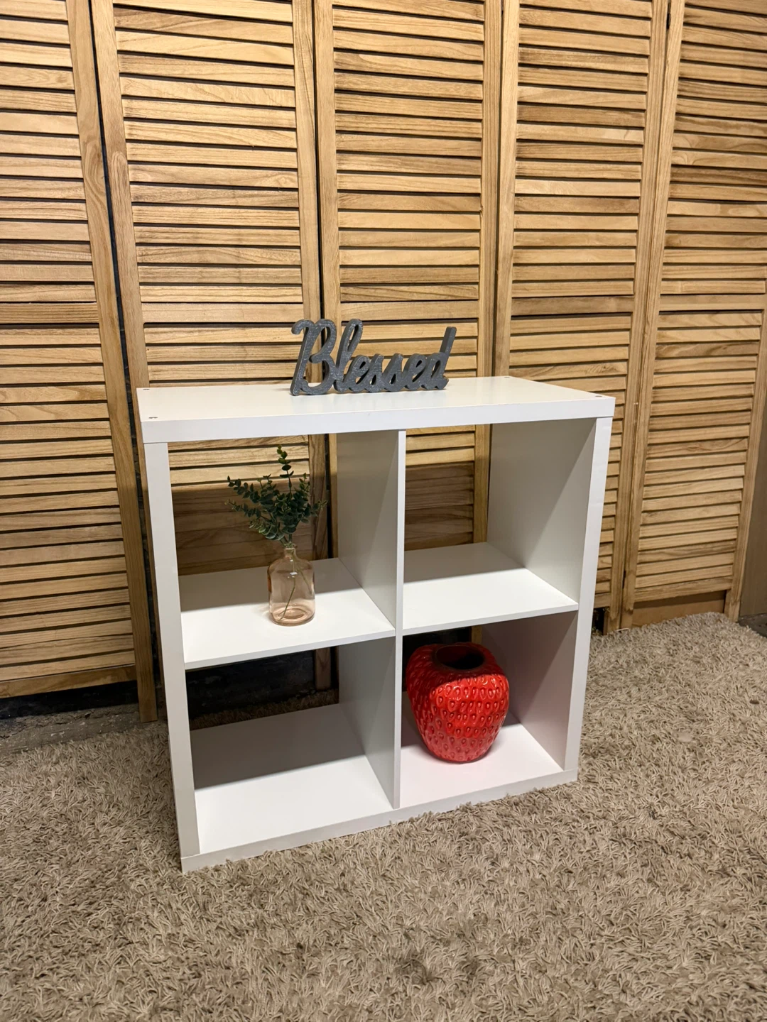 White 4-Cube Storage Shelf - photo 3