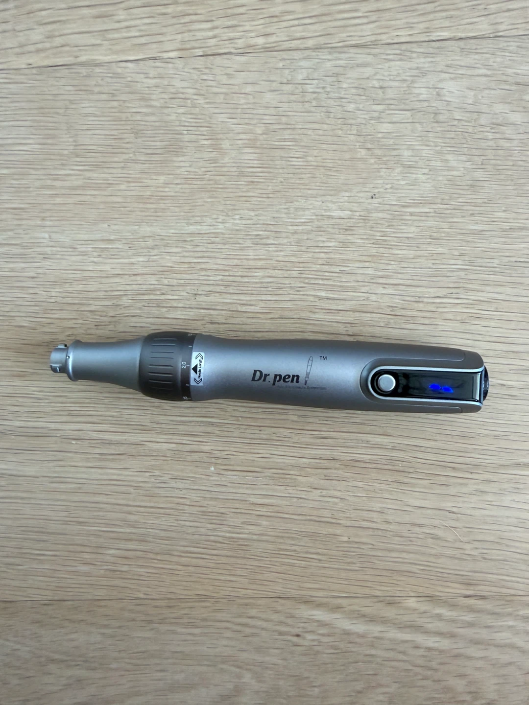Dr. Pen M8 Microneedling Pen with 13 Sealed Cartridges - photo 5