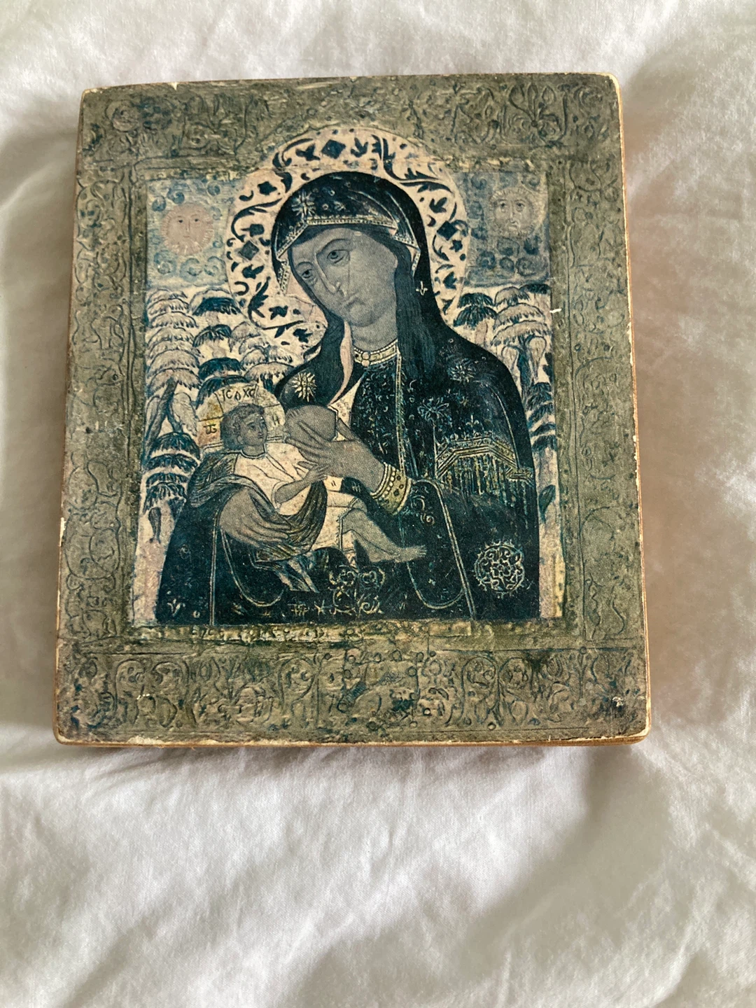 Russian Icon - Mother of God nursing - 16th Century