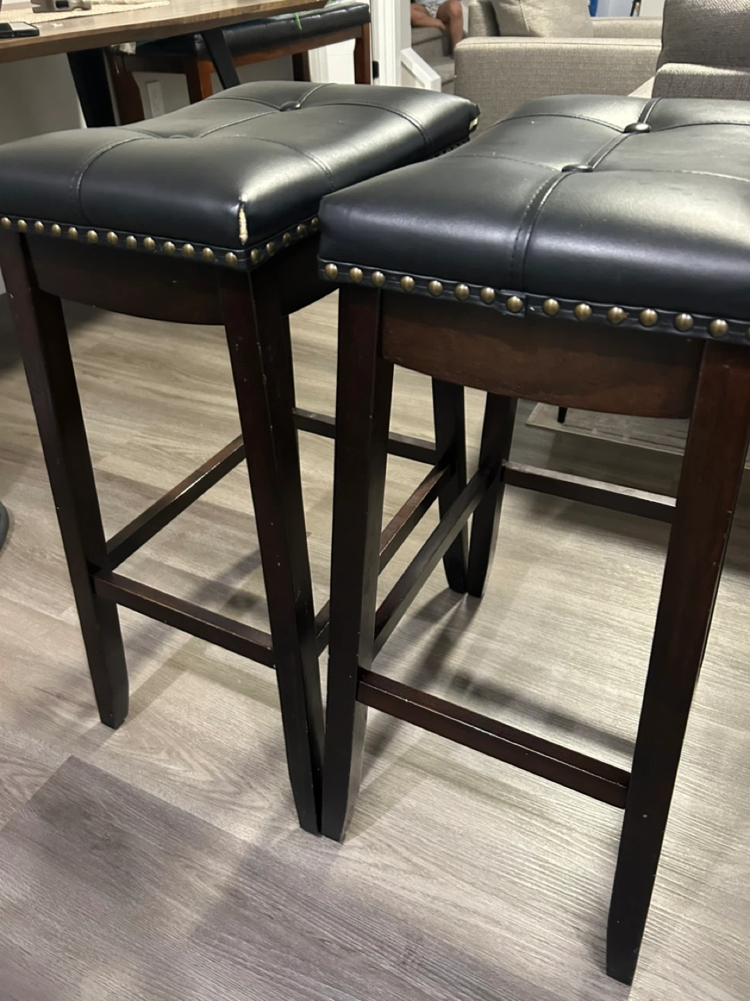 Set of 2 Black Faux Leather Bar Stools - photo 4