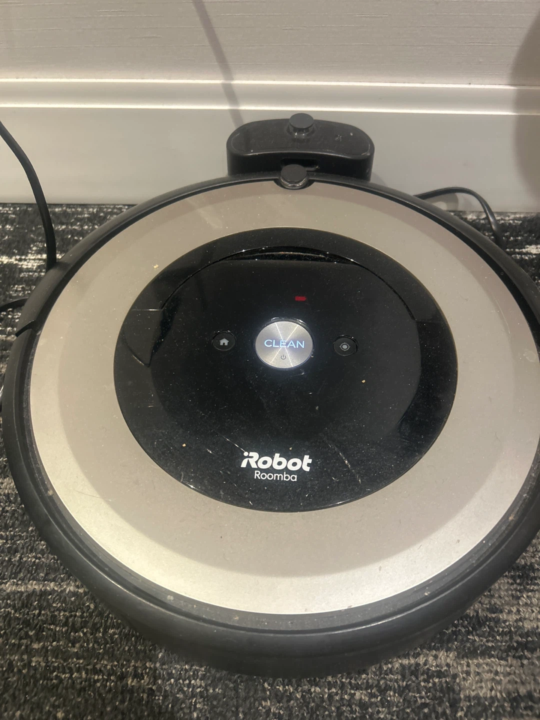 Please read***iRobot Roomba and Cordless Vacuum Cleaner - photo 2