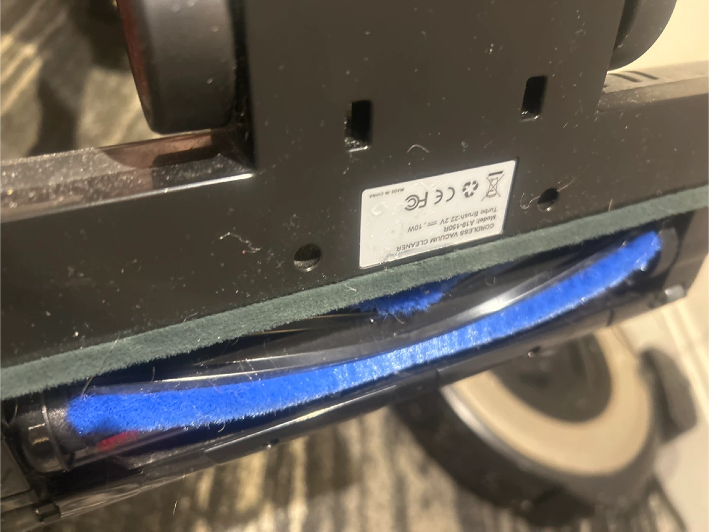 Please read***iRobot Roomba and Cordless Vacuum Cleaner - photo 4