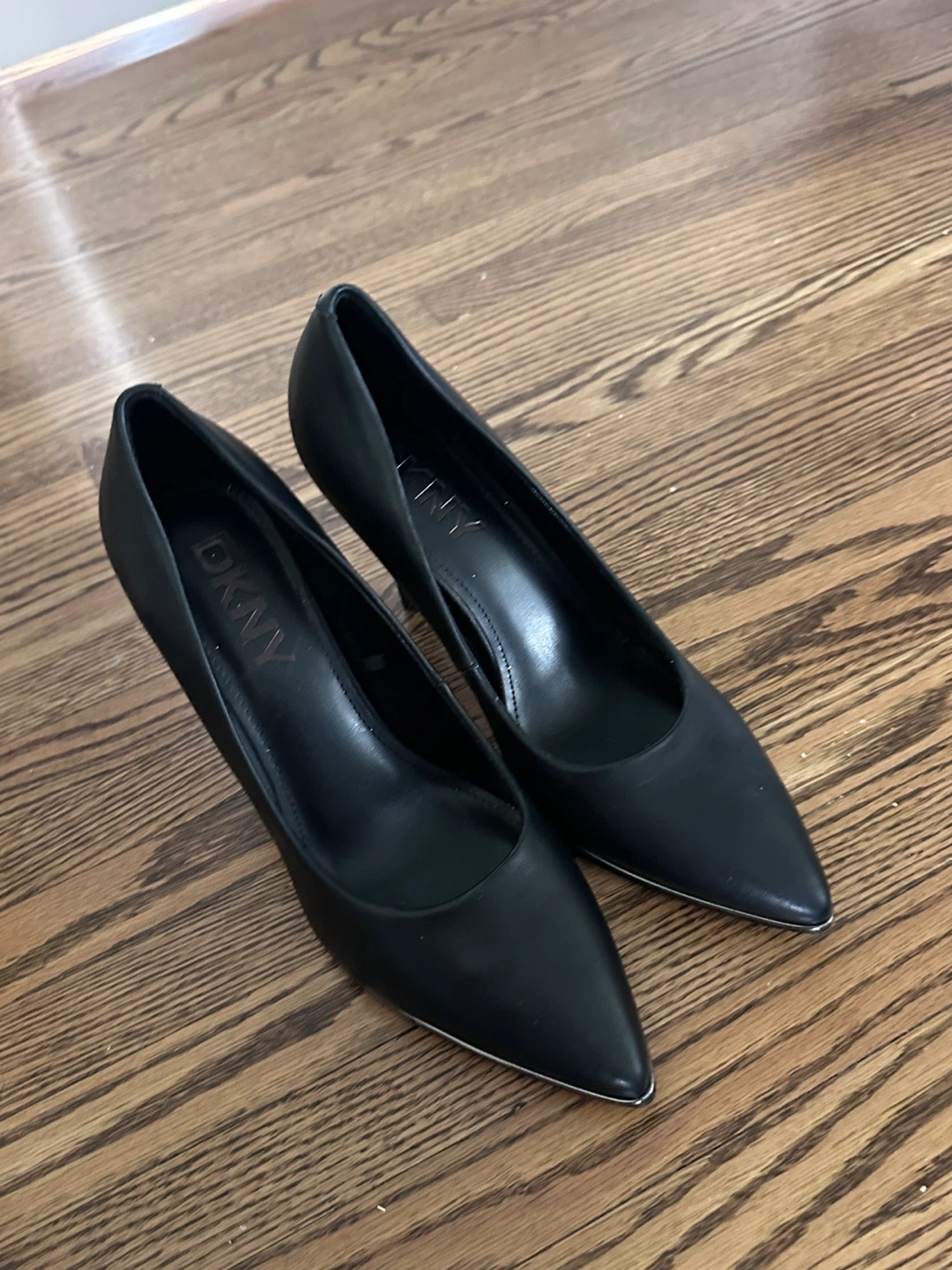 DKNY Black Leather Pointed Toe Heels - Size 8.5