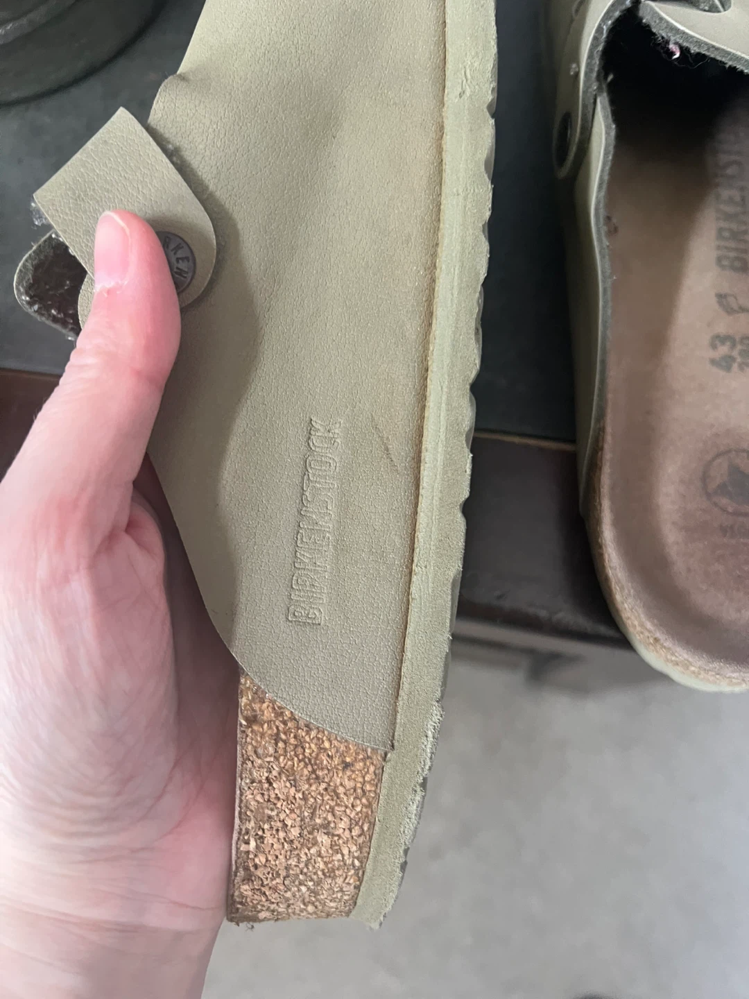 Mens Birkenstock Vegan Clogs Size 10 - photo 4