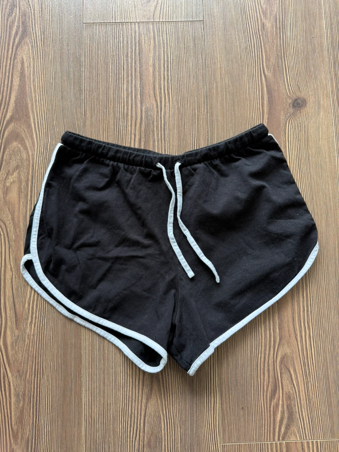80s Style Gym Shorts | Size XS