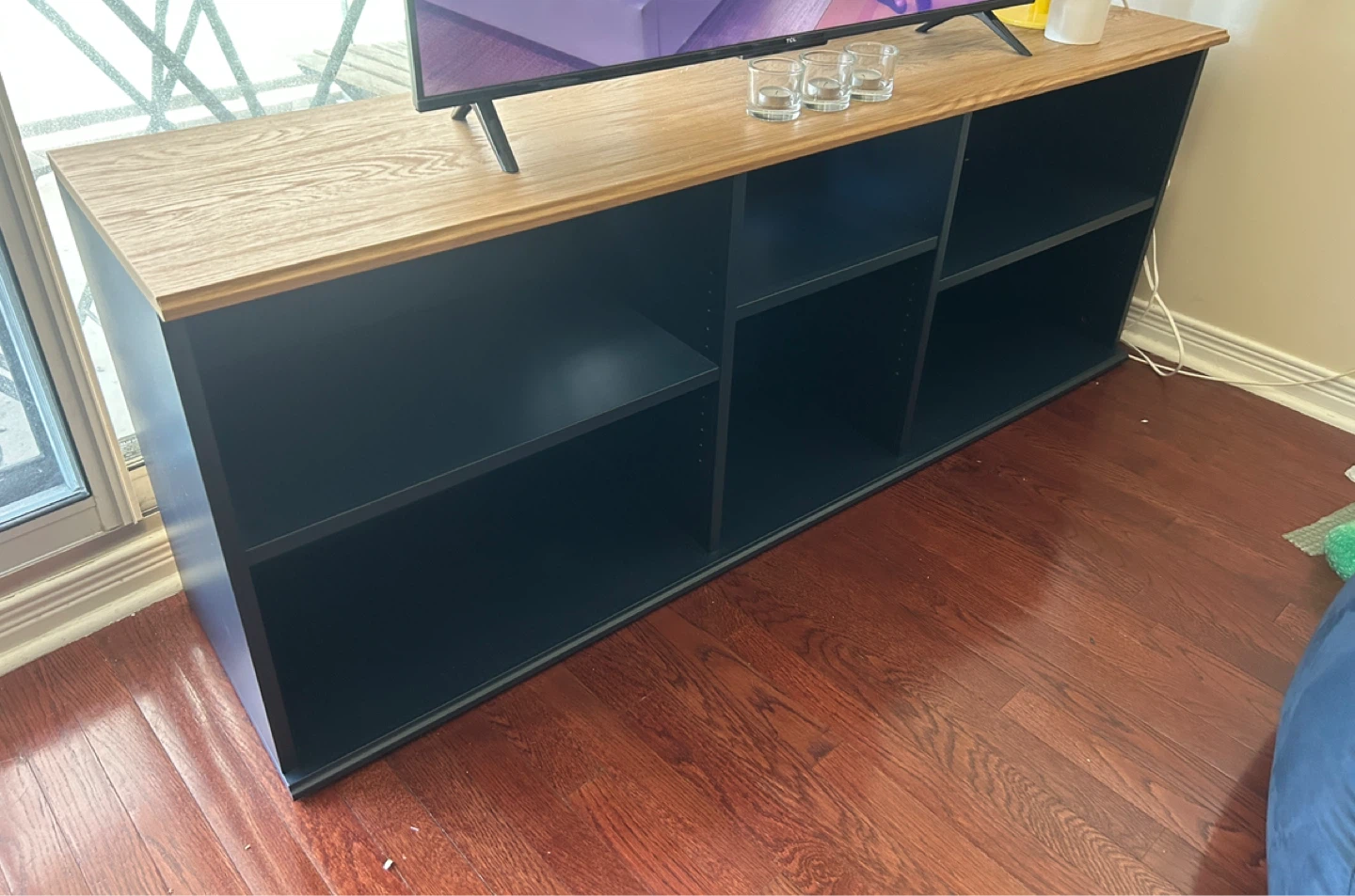 Moving sale - Ikea Tv stand