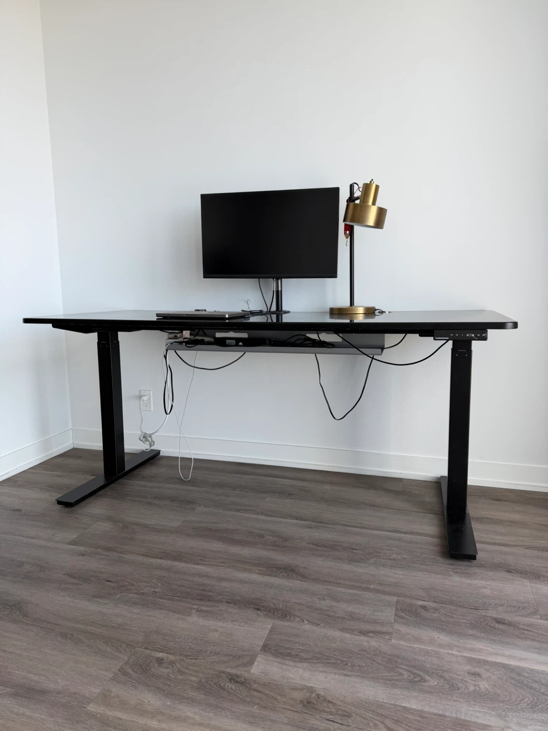 Autonomous Standing Desk - Black