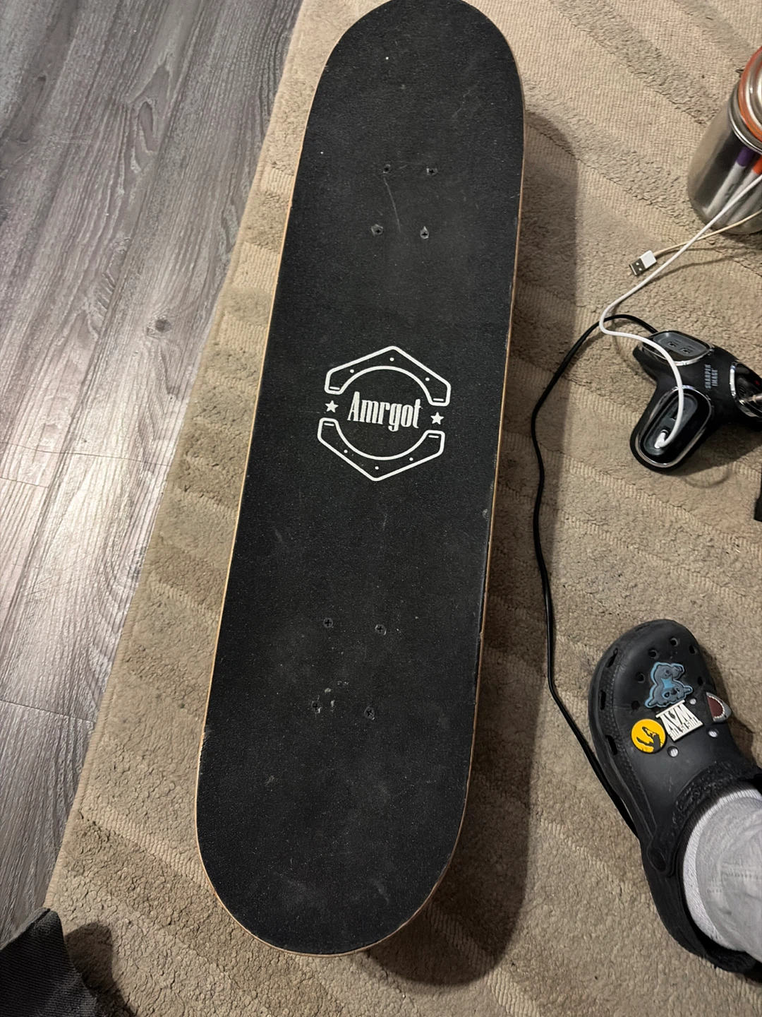 Amrgot Skateboard Pink Floral Design