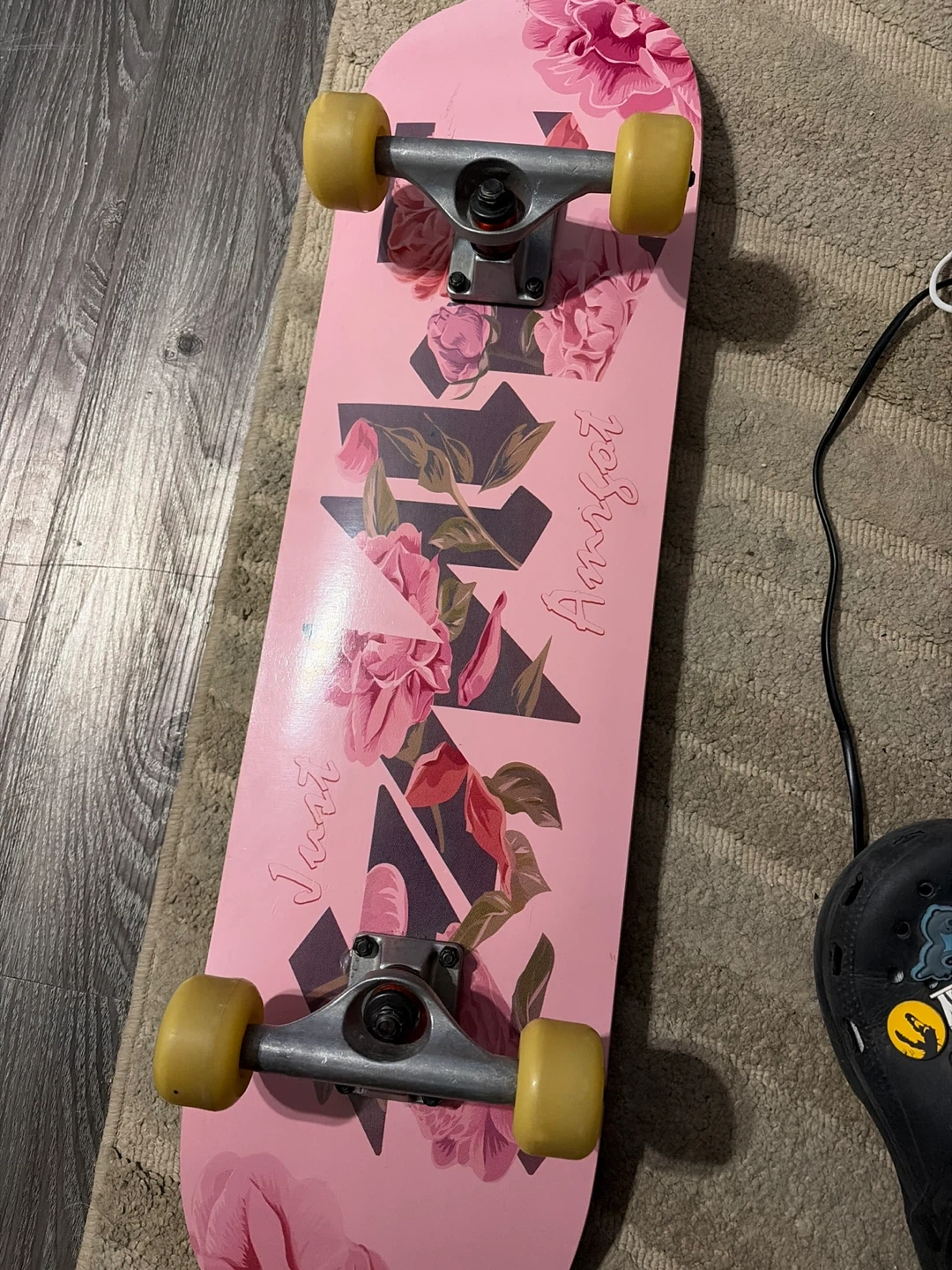 Amrgot Skateboard Pink Floral Design - photo 2