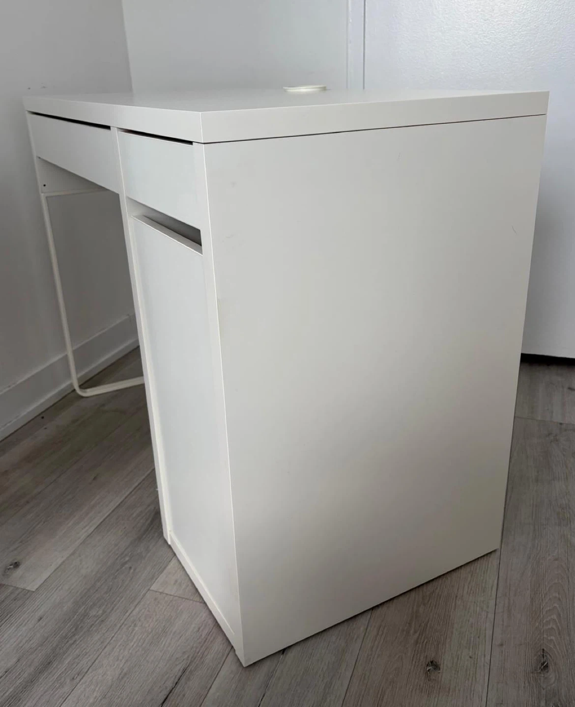 IKEA MICKE DESK - photo 5
