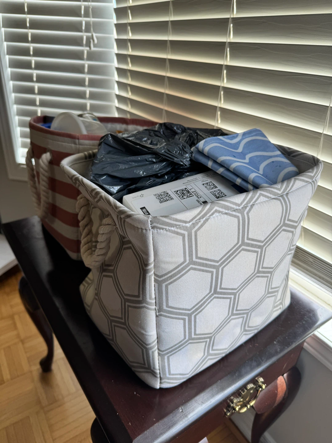 Set of 2 Fabric Storage Bins - photo 3