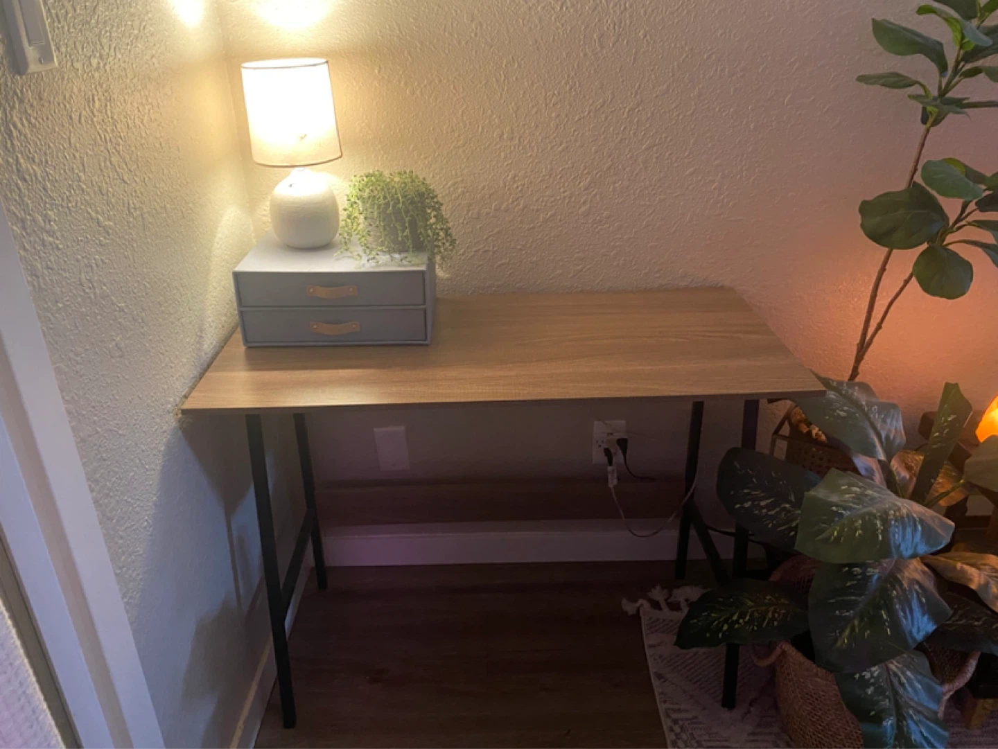 Wooden desk with black legs - photo 2