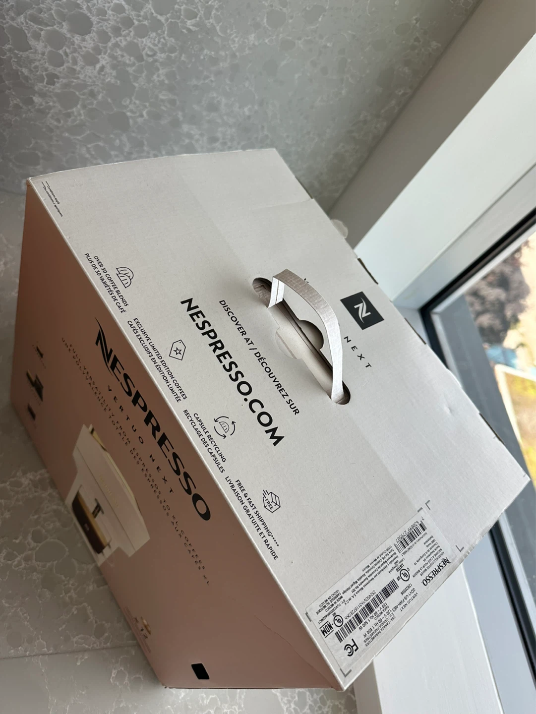 BNIB Nespresso Vertuo Next Coffee Machine - White & Gold - photo 2