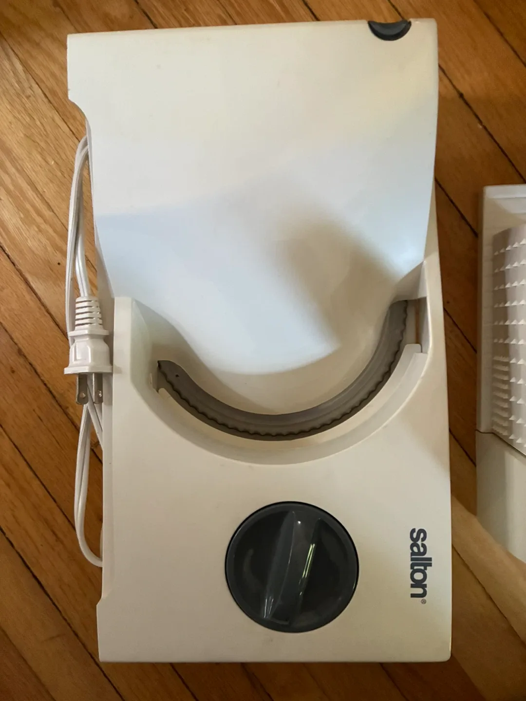 $8 Salton Electric Food Slicer meat cheese kitchen appliance - photo 4