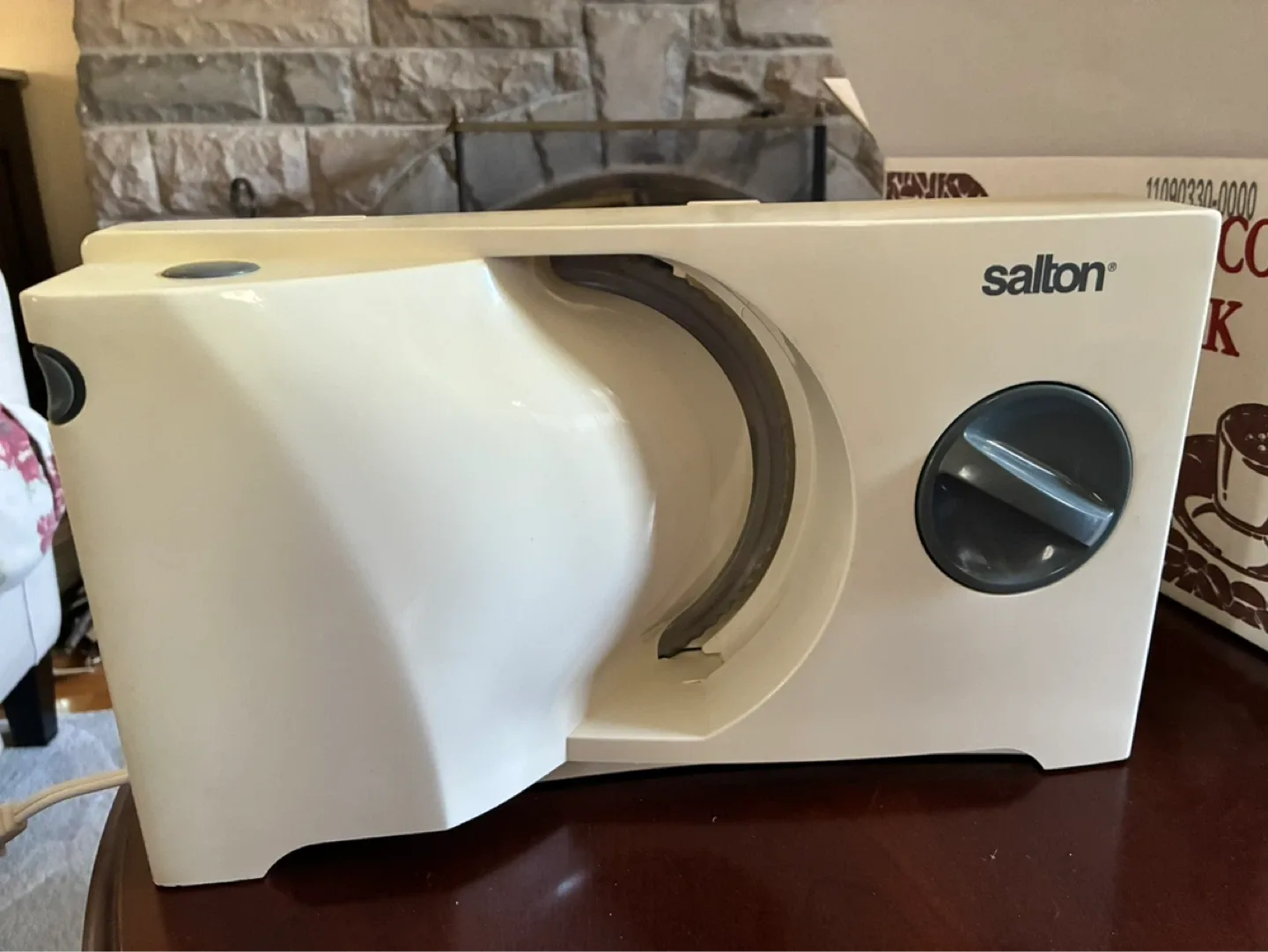 $8 Salton Electric Food Slicer meat cheese kitchen appliance