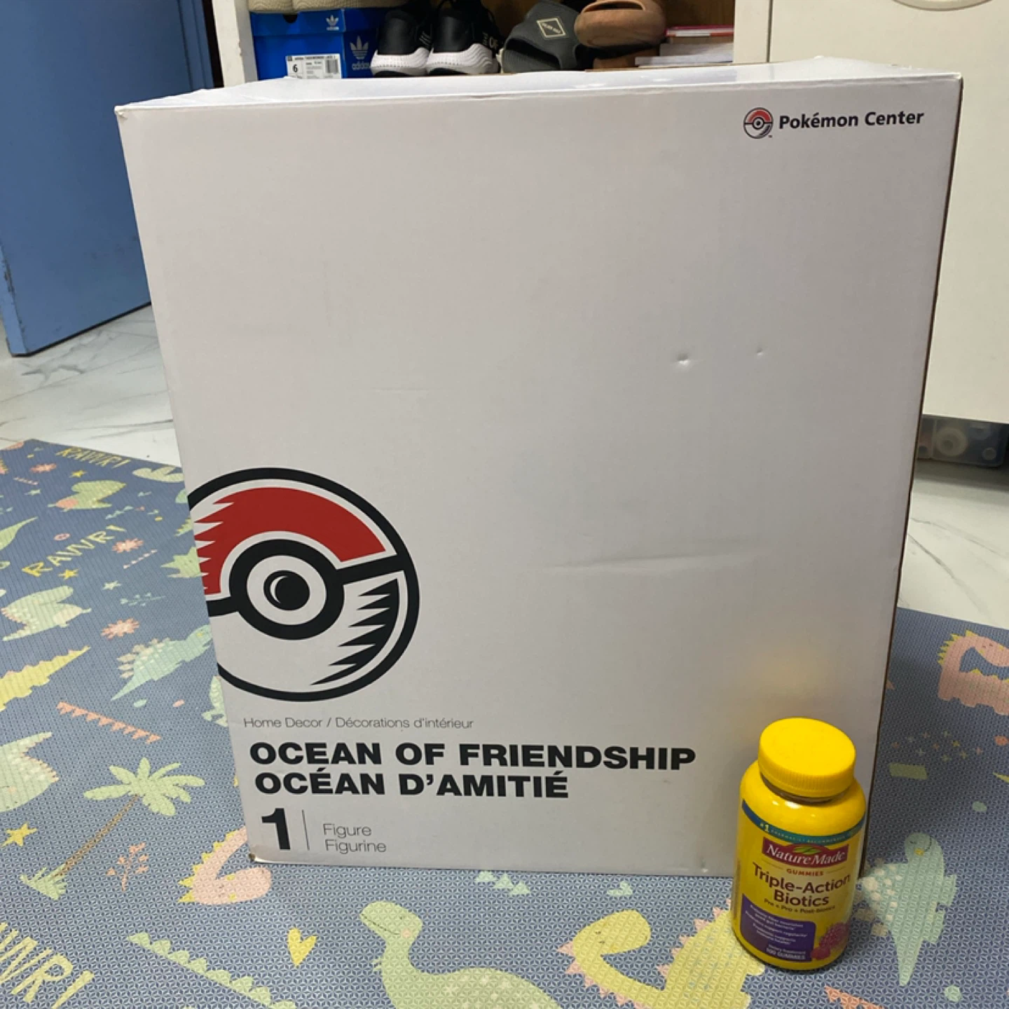 Pokemon Center Ocean of Friendship Figure