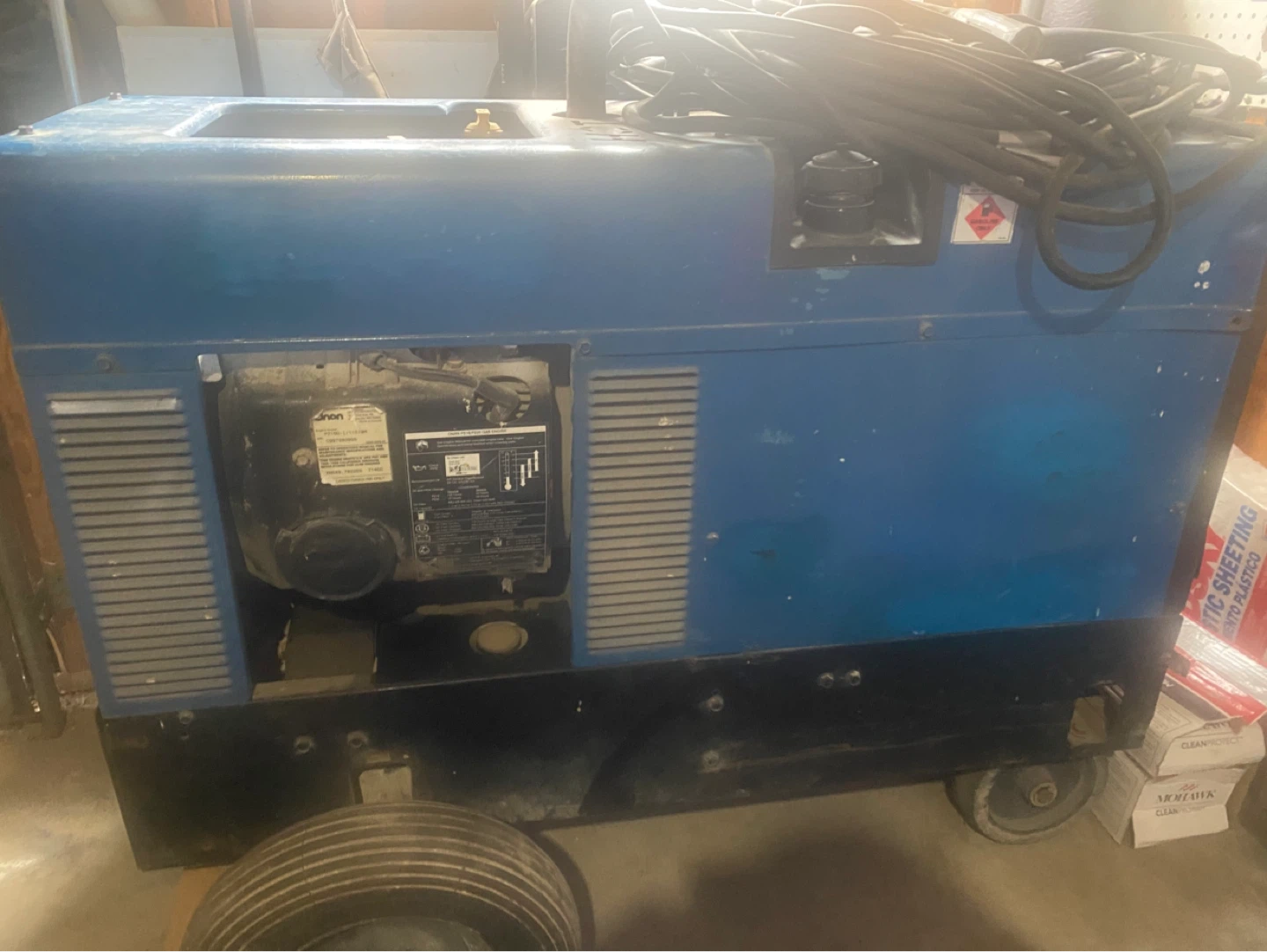 Miller Bobcat 225 Welder/Generator