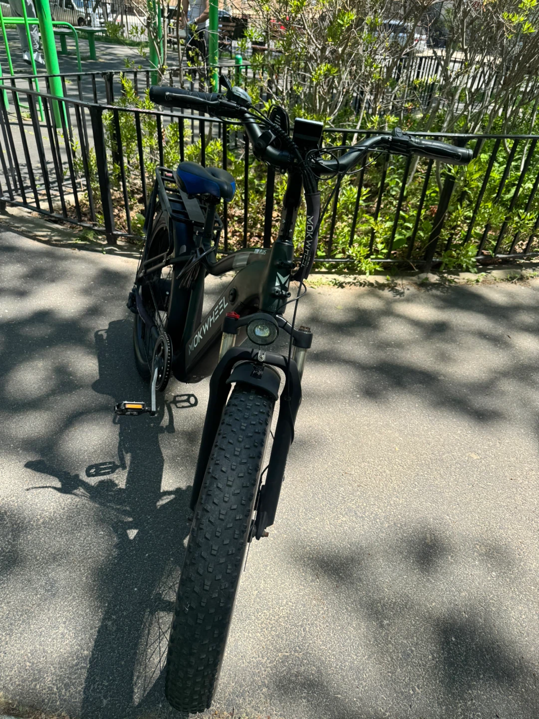 Vendo bicicleta excelente condiciones con batería y cargador - photo 3