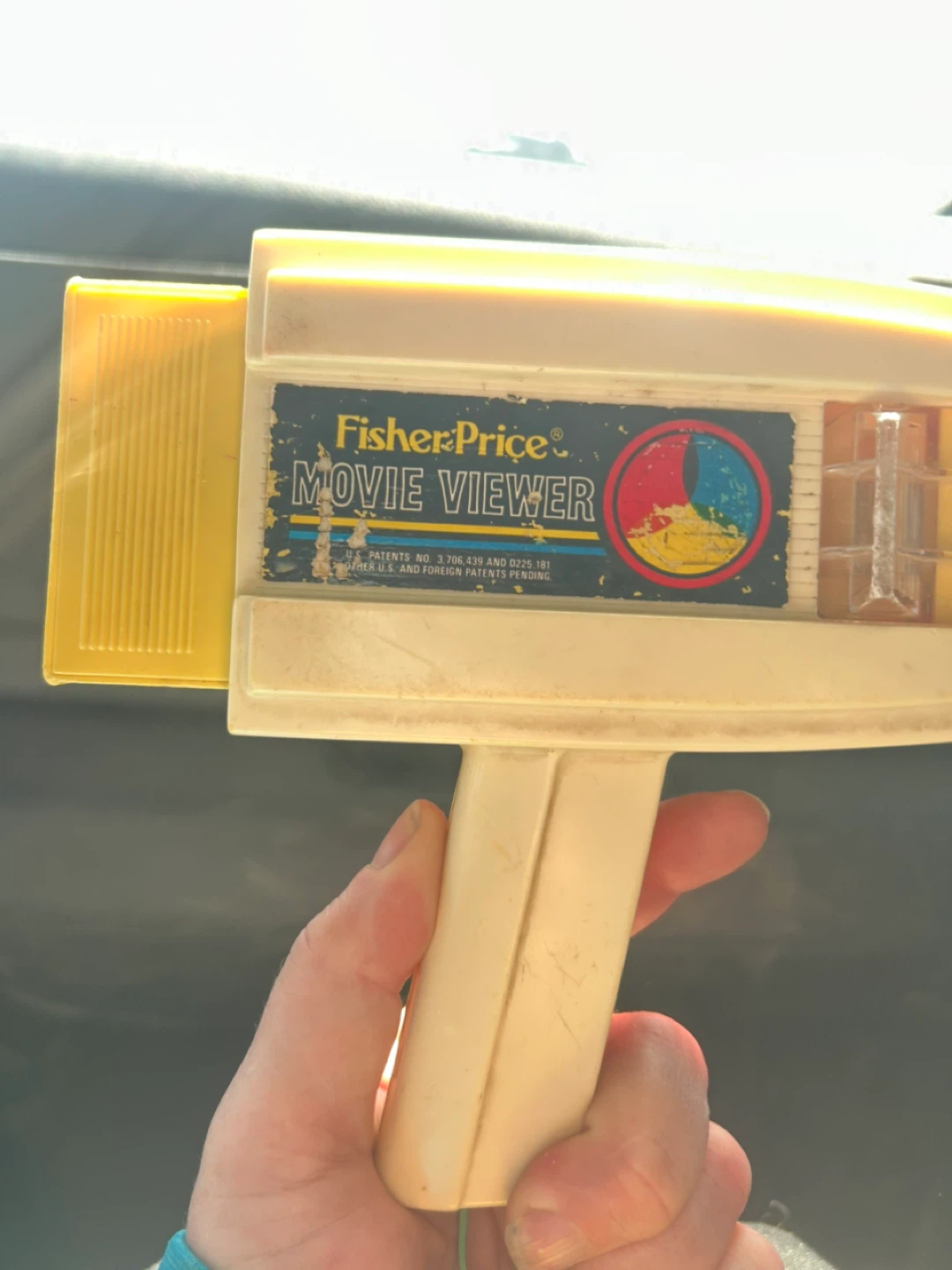 Fisher-Price Movie Viewer with 2 Cartridges - photo 2