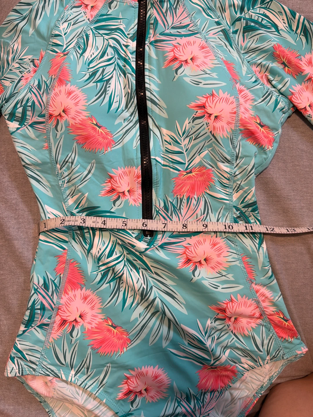 Long Sleeve Rash Guard Swimsuit - photo 2