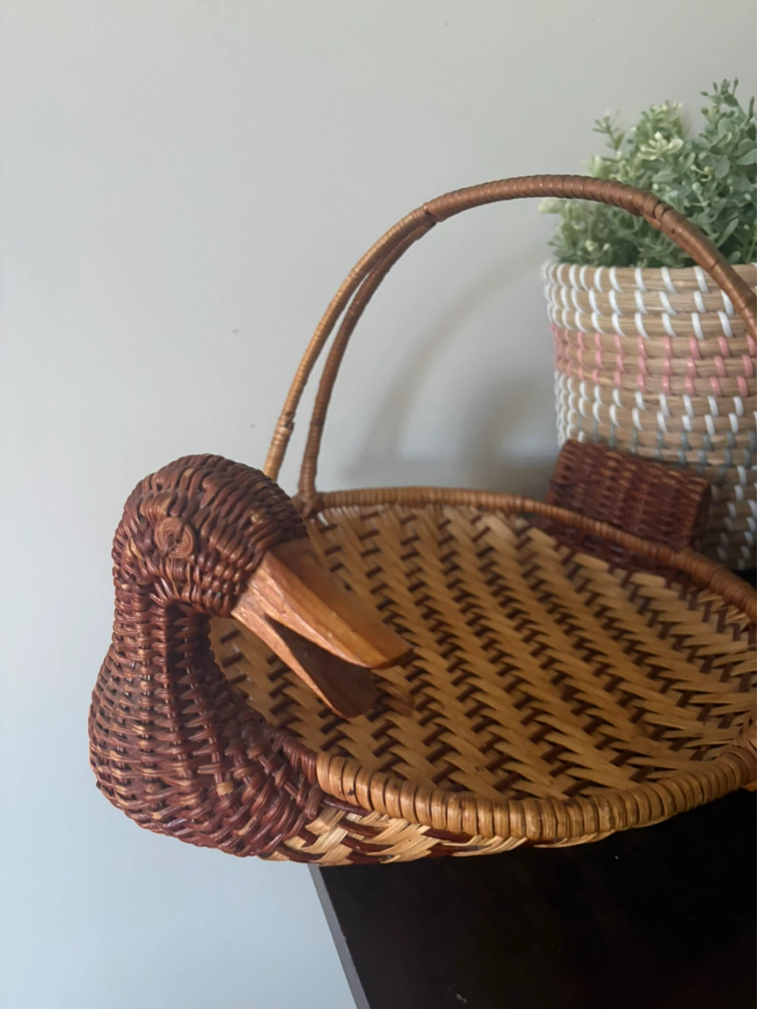 Wicker Duck Basket with Wooden Beak - photo 2