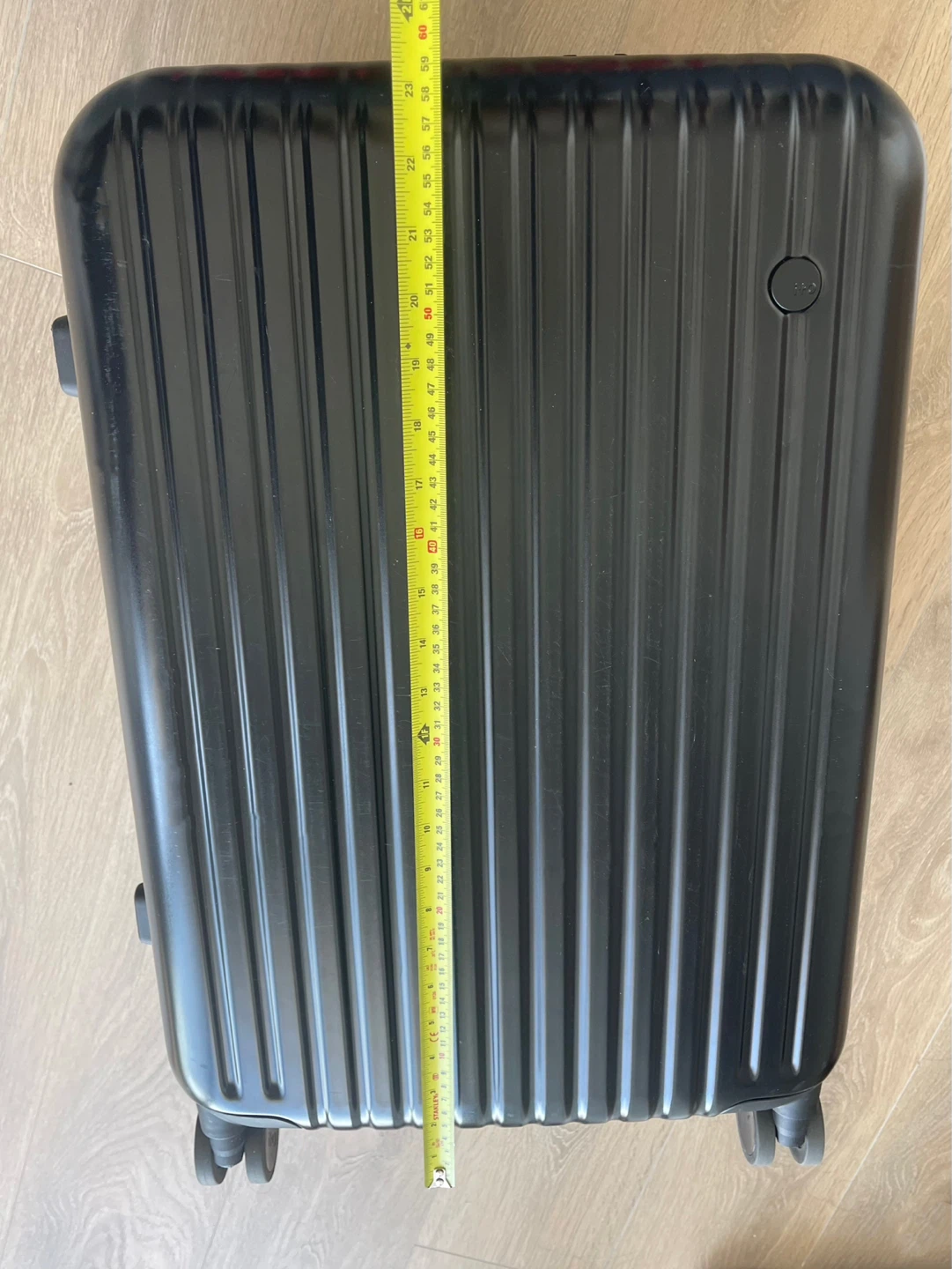 well-known brand ITOBlack Suitcase - 24-inch - photo 2