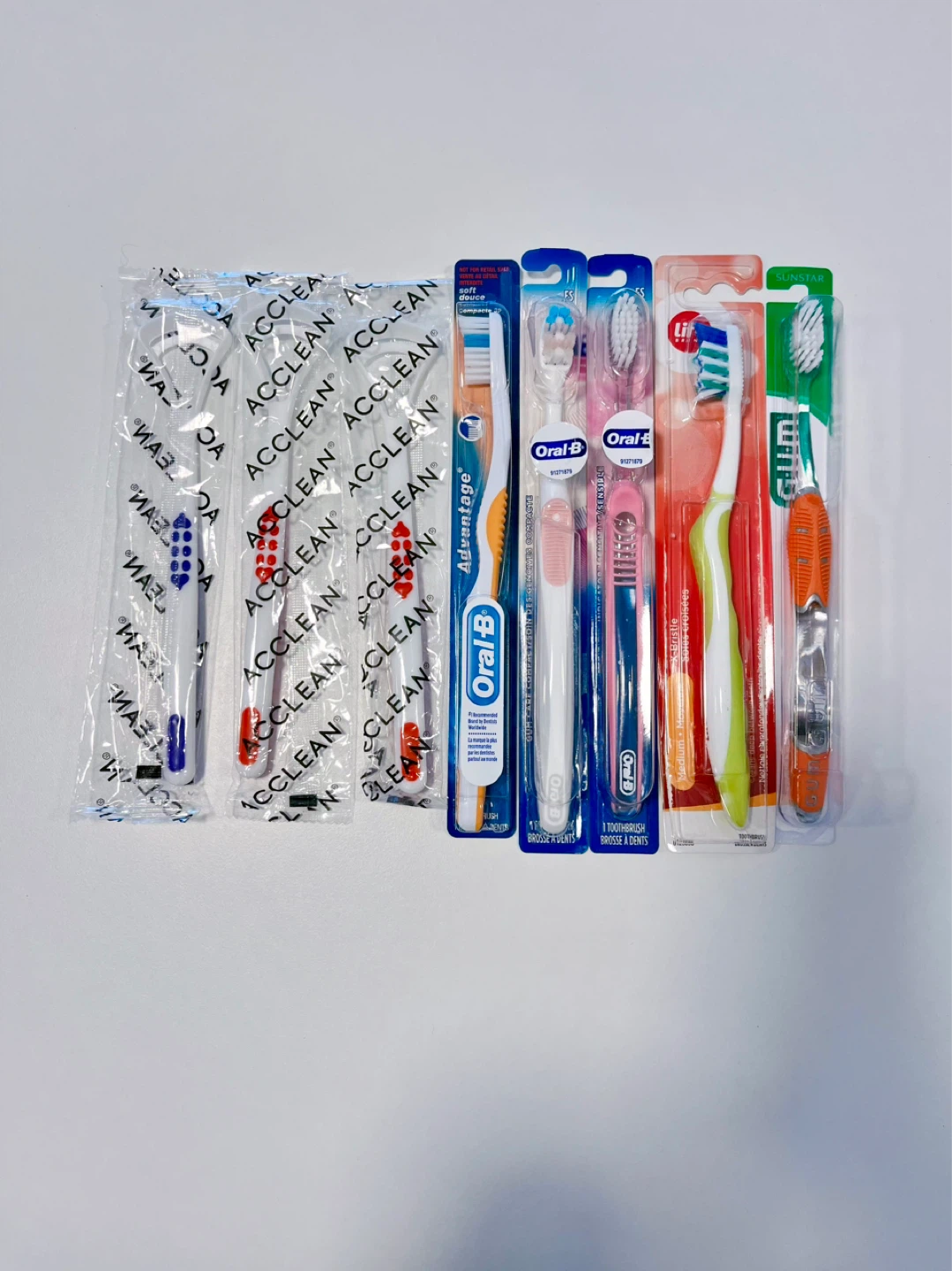 Toothbrush Bundle: Oral-B, GUM, ACCLEAN
