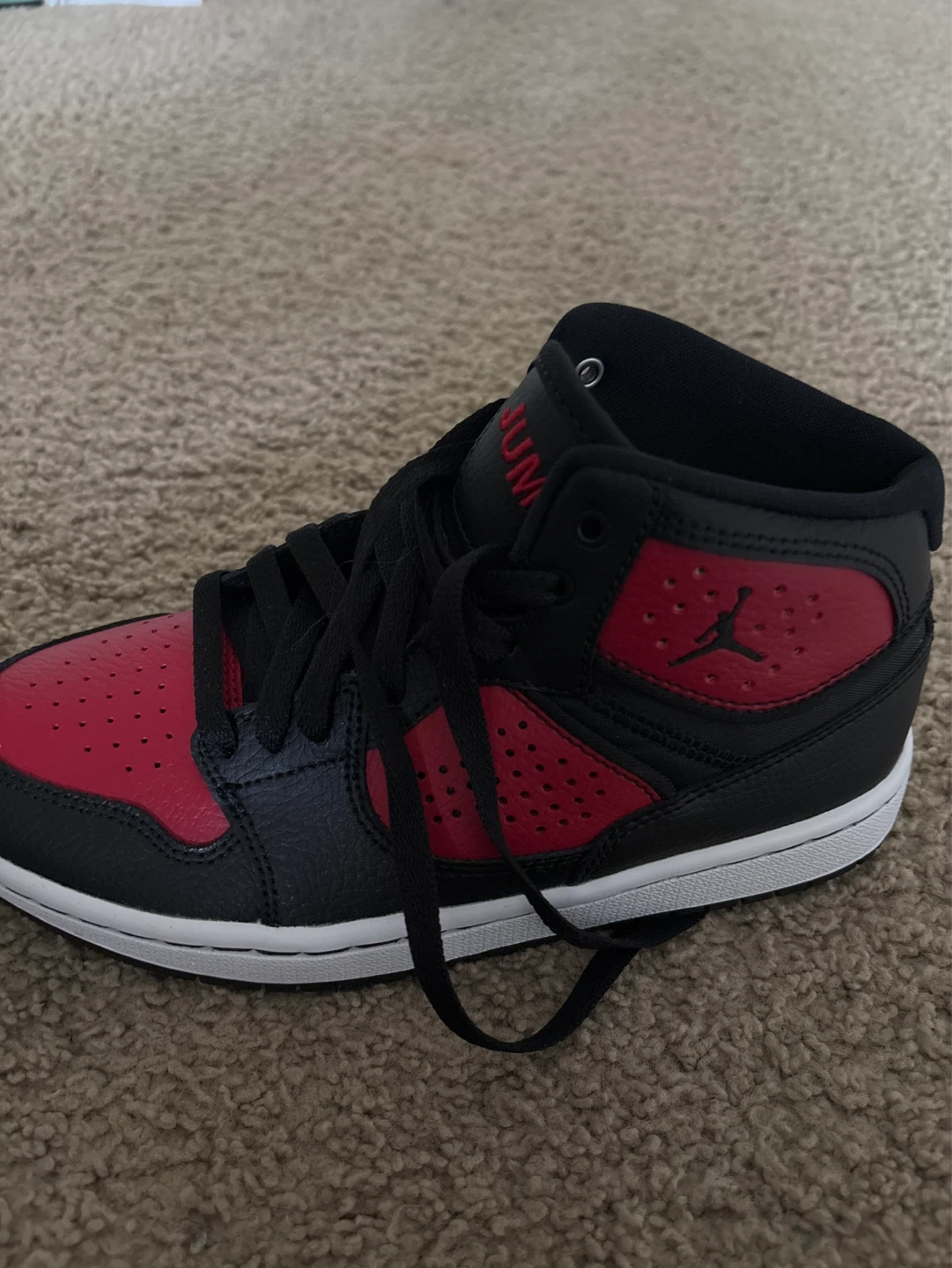 Jordan 1 Mid SE TD 'Bred' Sneakers - photo 3