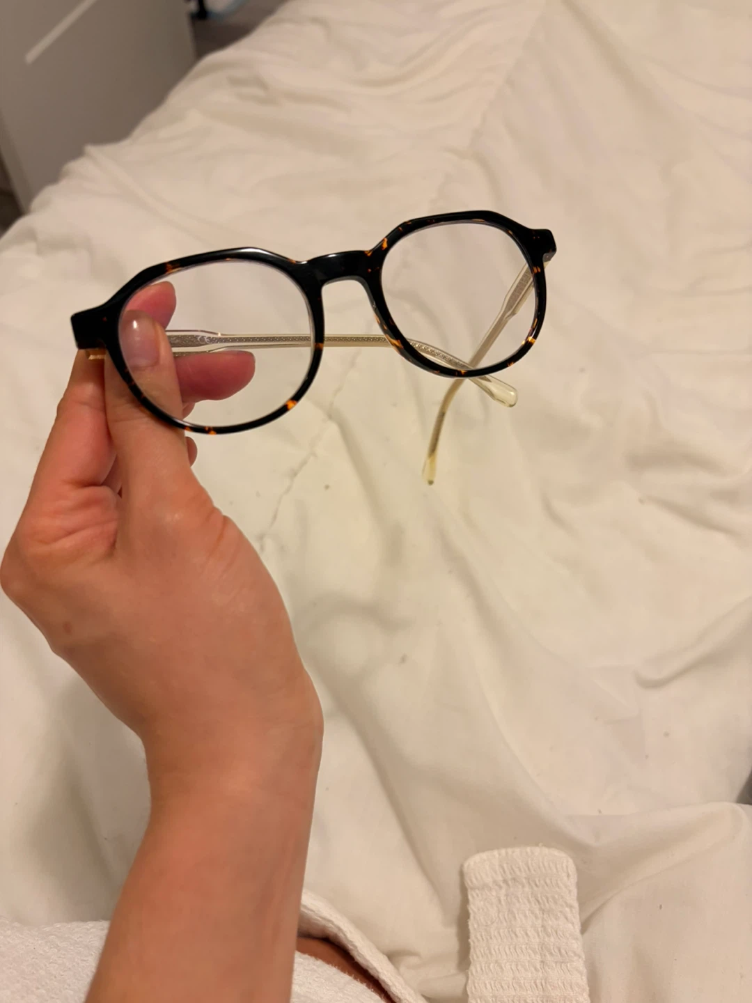 Tortoiseshell Round Glasses-Lacoste - photo 3
