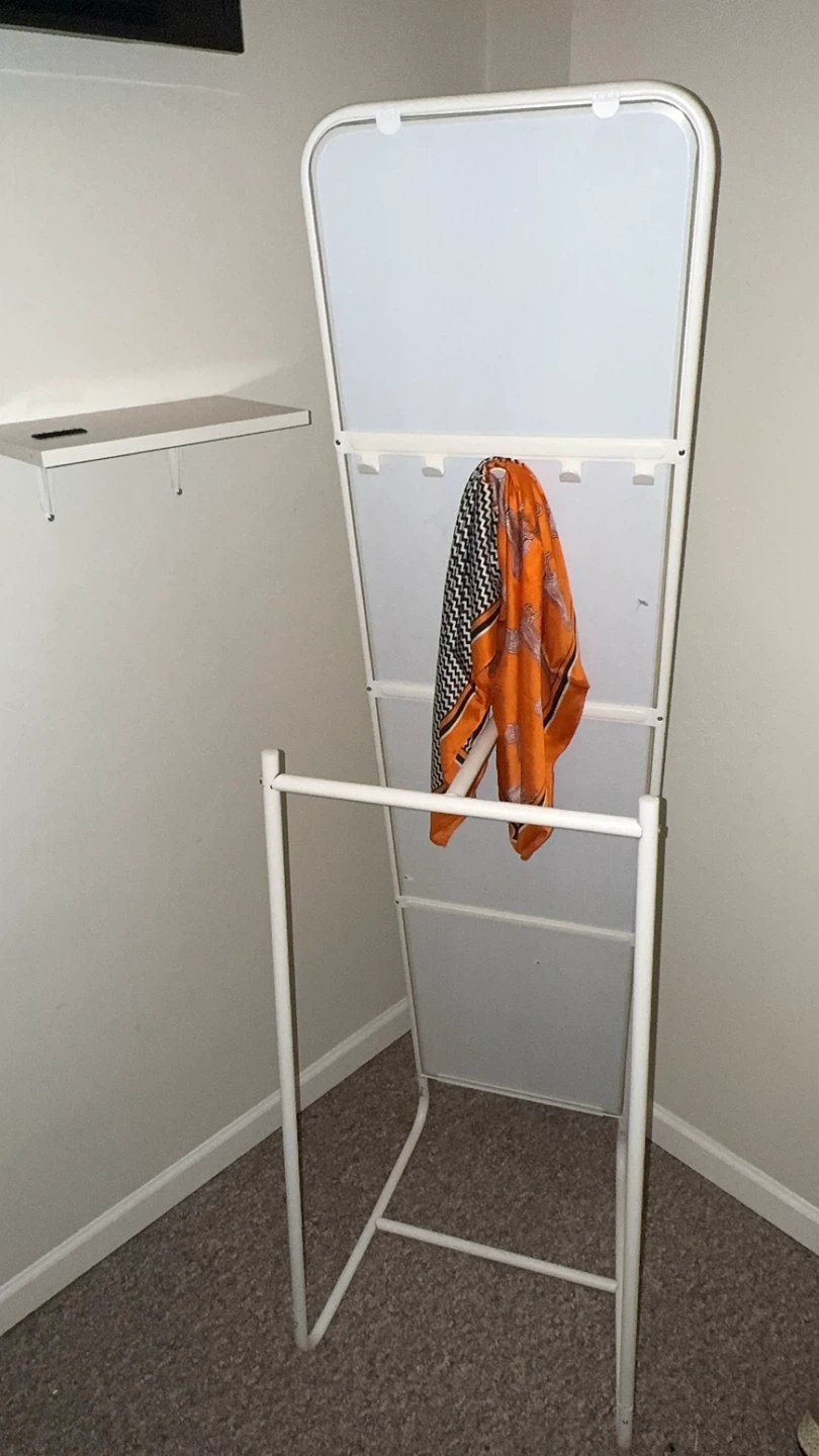 Ikea knapper mirror
