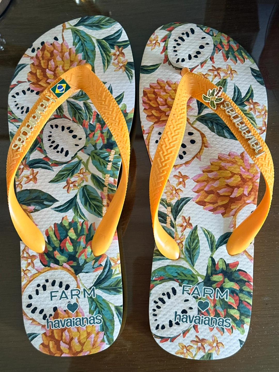 Havaianas FARM RIO original Size 8