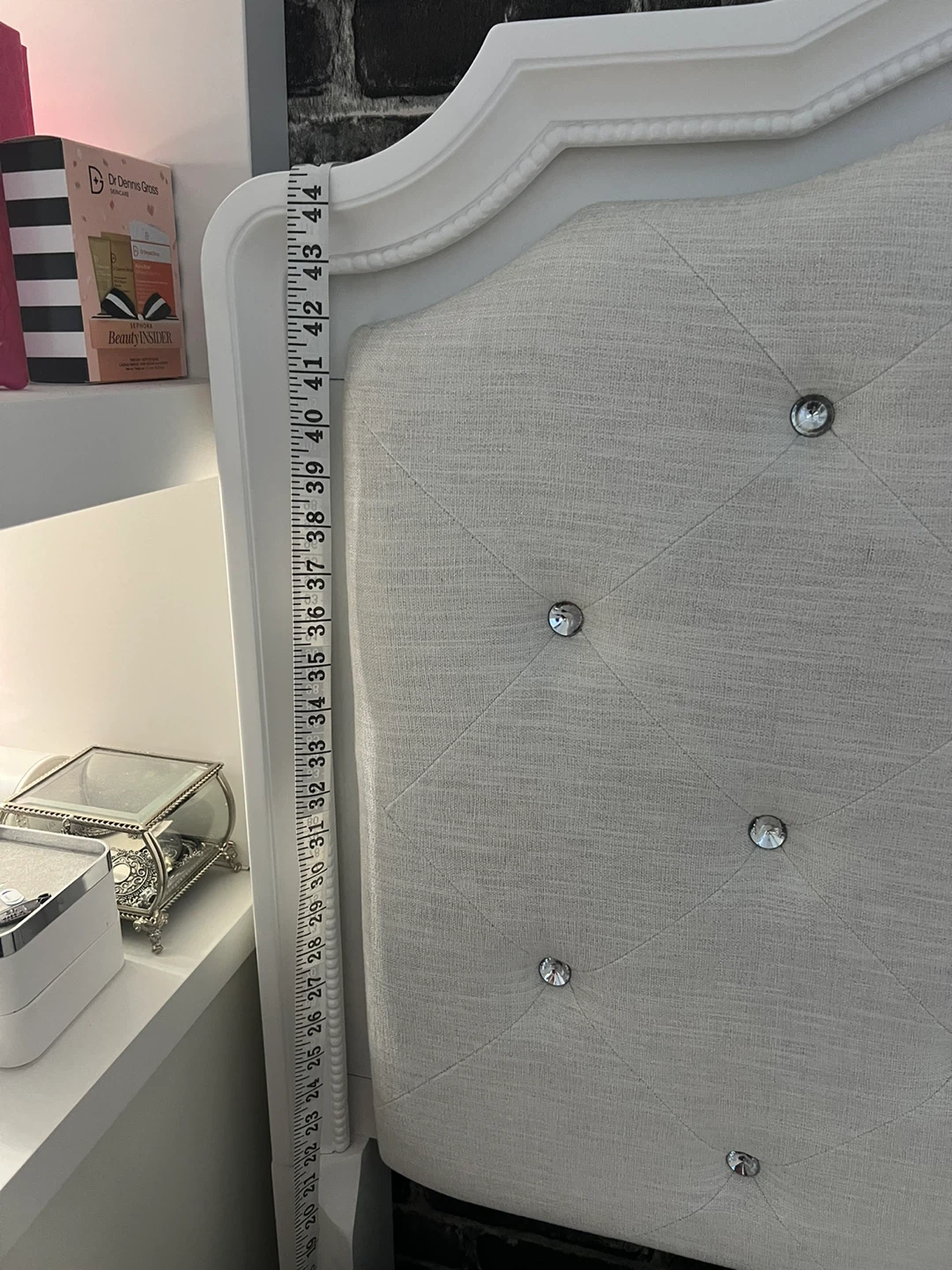 FULL SIZE WhiteTufted Headboard and mattress includes - photo 5