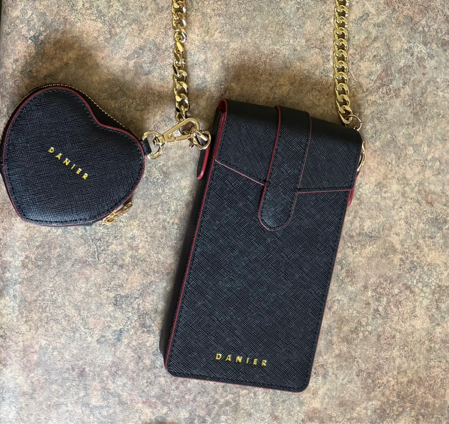 DANIER Black Phone Crossbody Bag with Heart Coin Pouch - photo 2