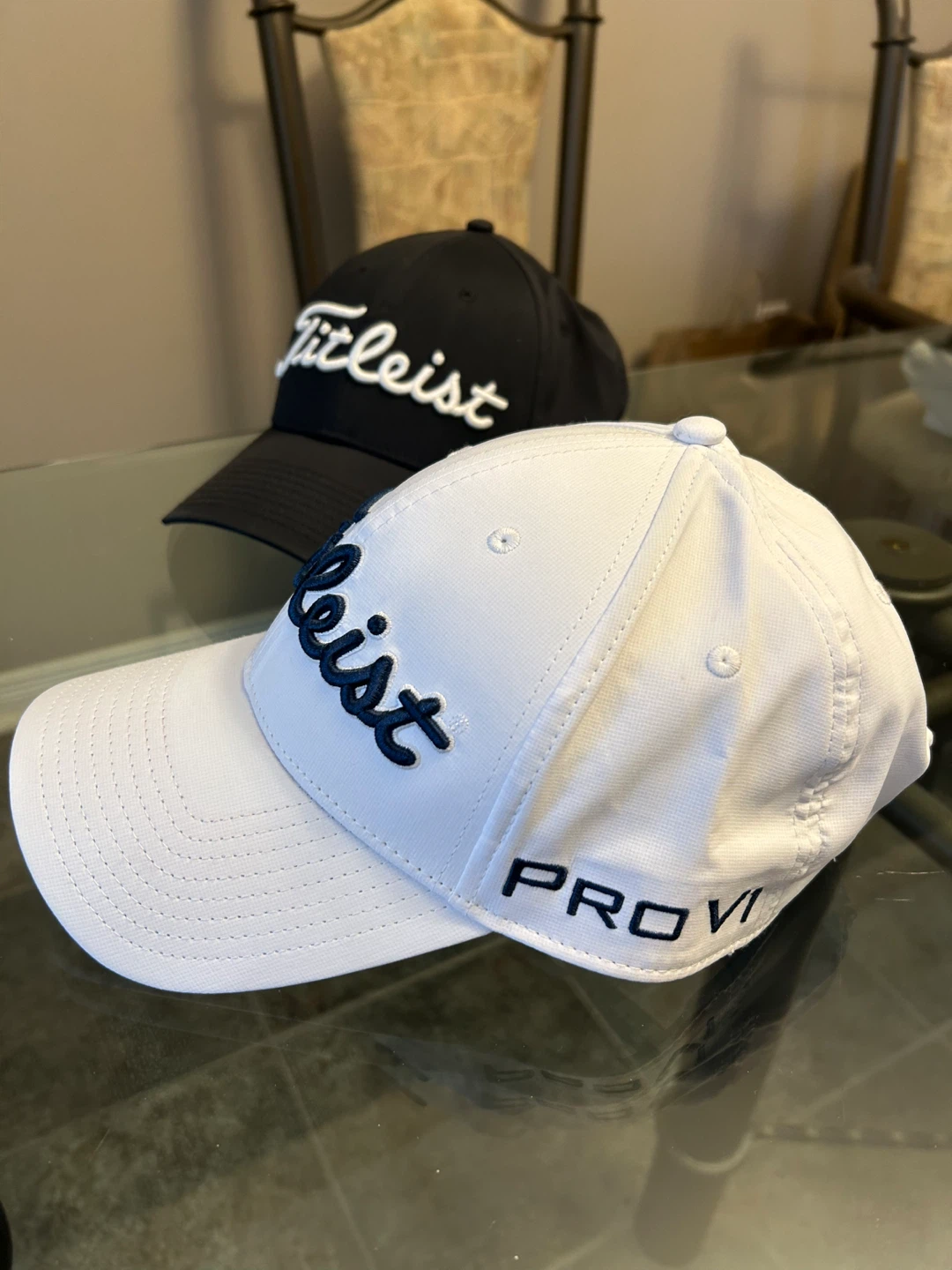 NEW Titleist Men's Tour Performance Golf Caps (Black/White) - photo 3