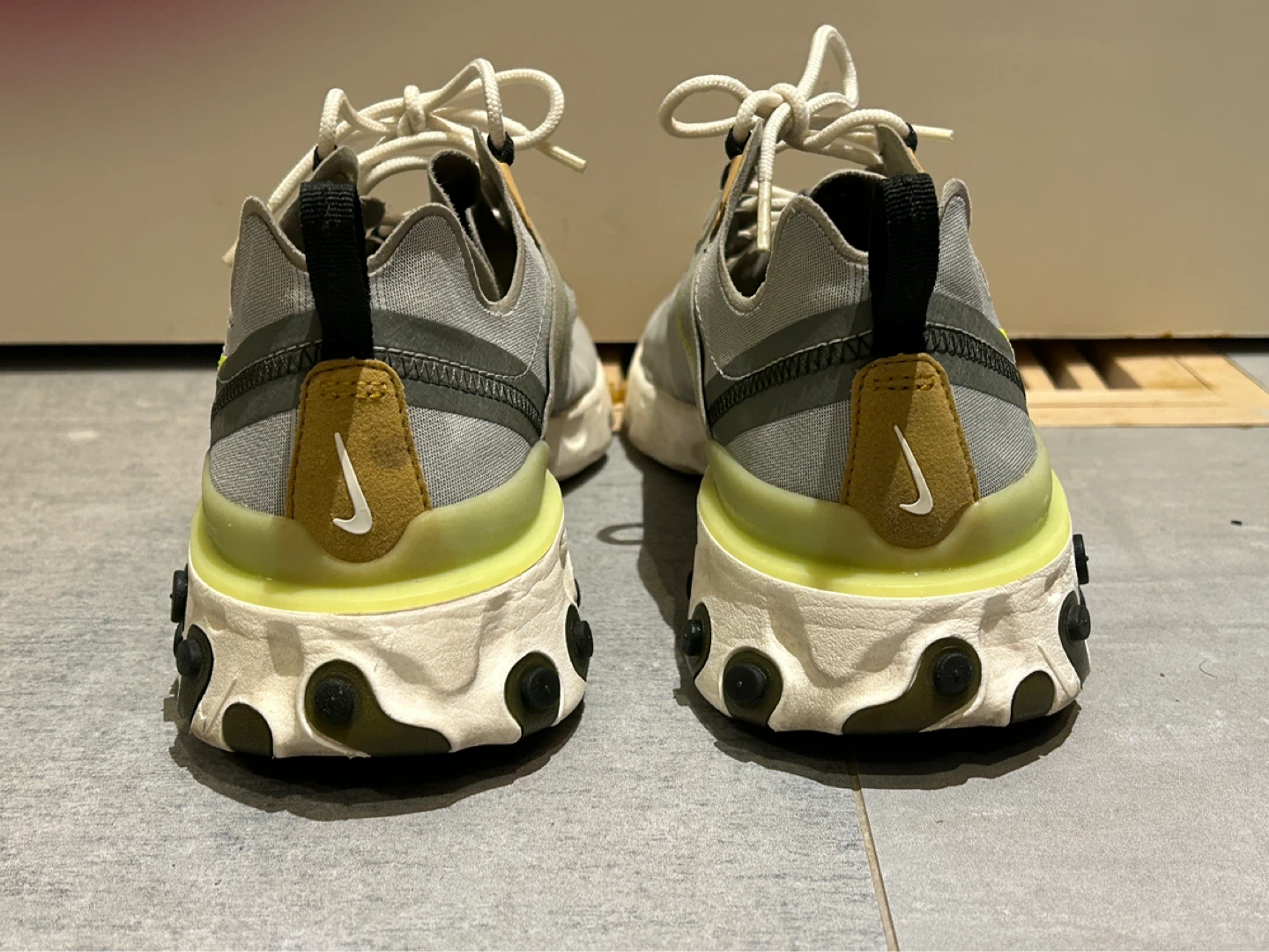 Nike React Element 55 Grey Neon Running Shoes - photo 4