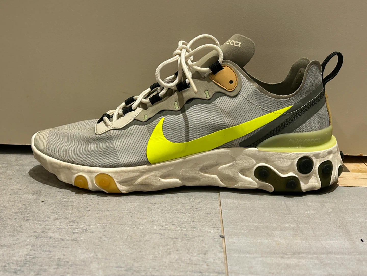 Nike React Element 55 Grey Neon Running Shoes - photo 2