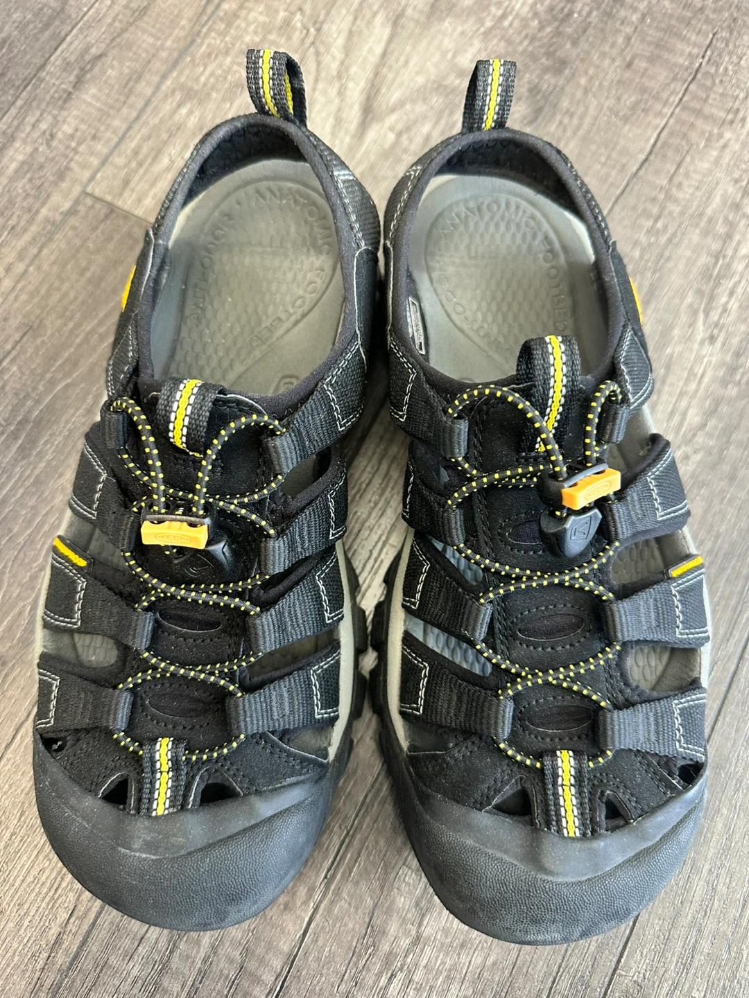 KEEN Newport H2 Water Sandals - Size 7.5 US / 6.5 UK