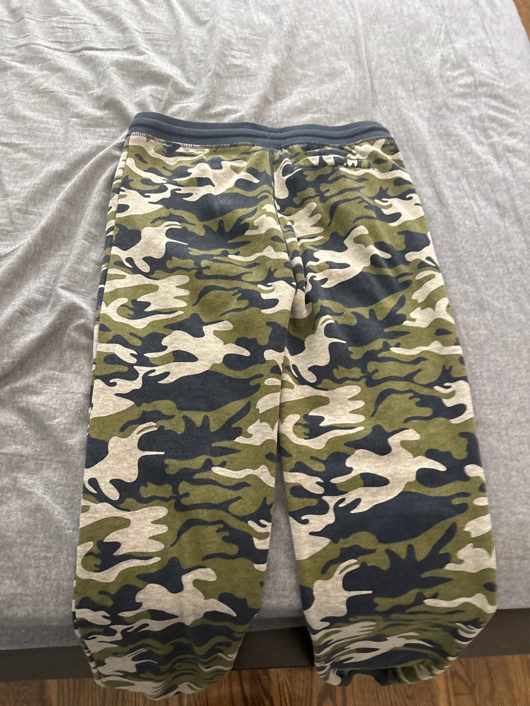 Hollywood The Jean People Camo Joggers XL - photo 3