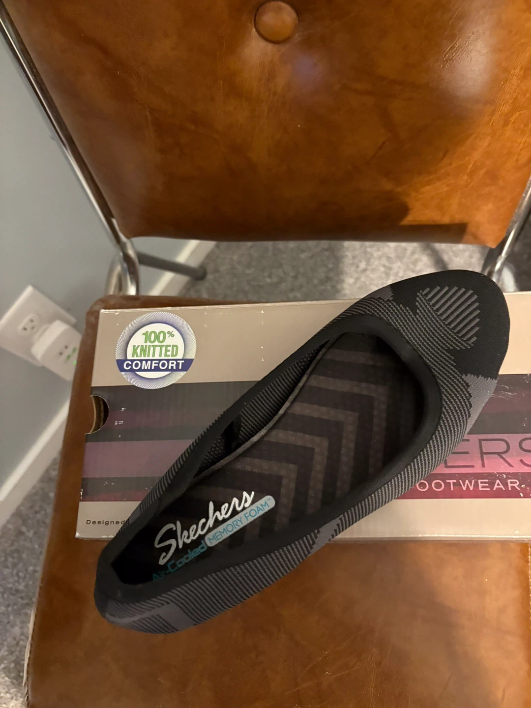Skechers Women's Wide Fit Black Ballet Flats - Size 8
