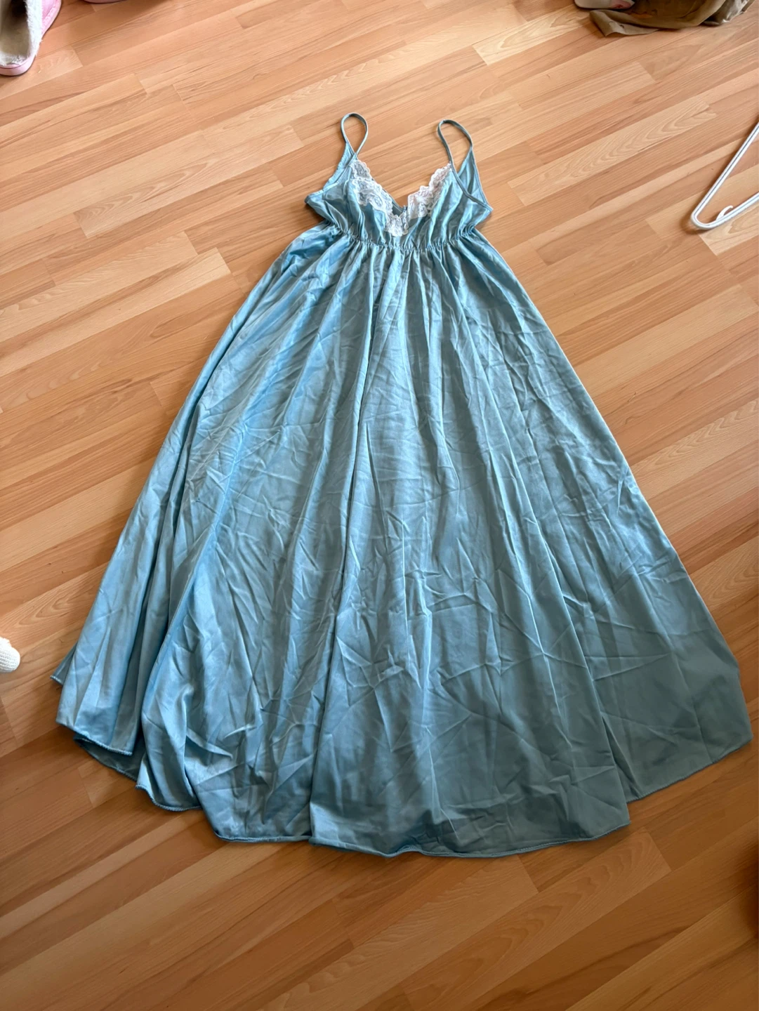 Women’s Night Gown light blue Size medium - photo 3