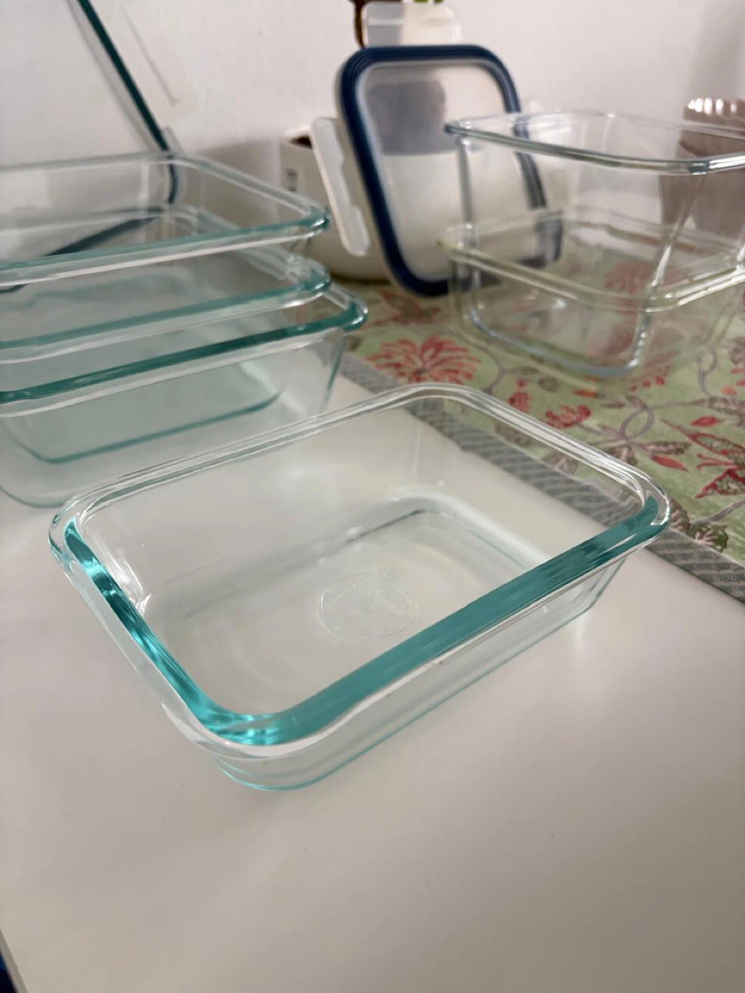 Pyrex Glass Food Storage Containers Set 11 products