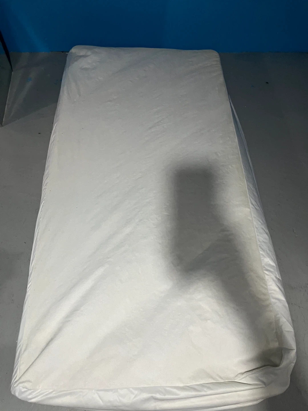 Twin box spring - photo 2