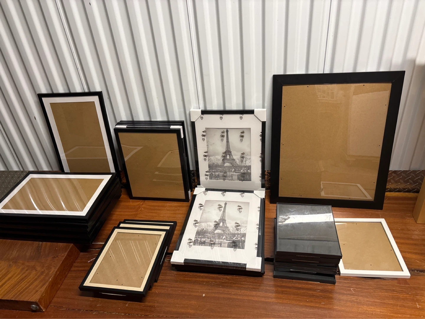 Black Picture Frames with Matting  31 frames