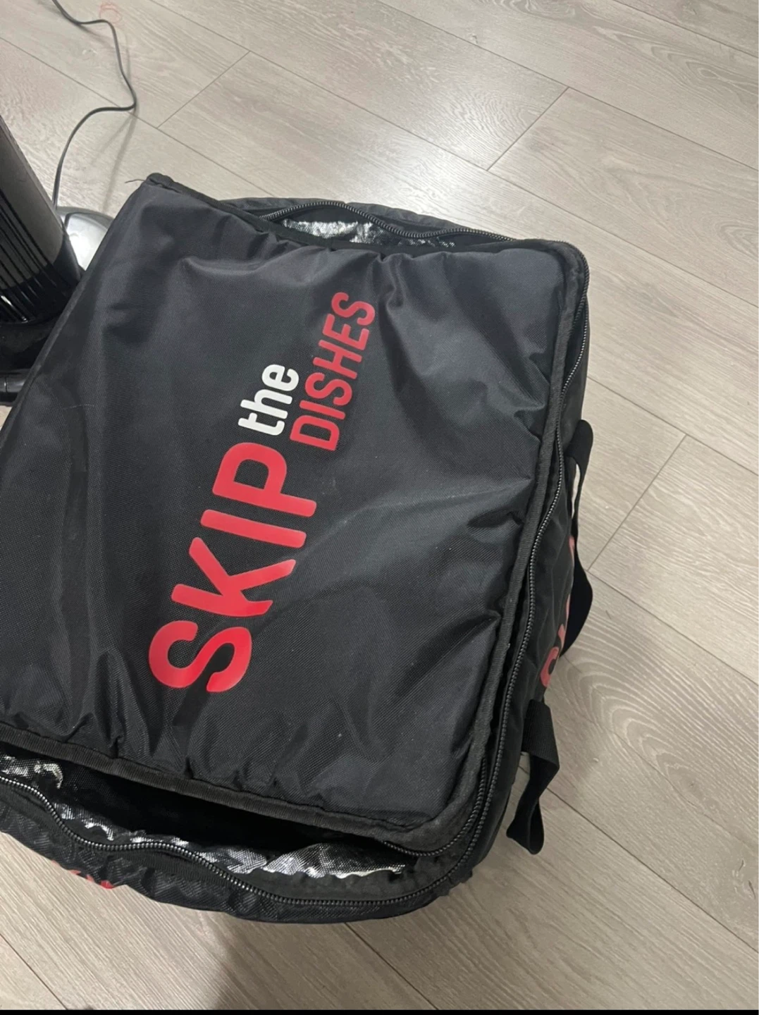 SkipTheDishes Delivery Bag