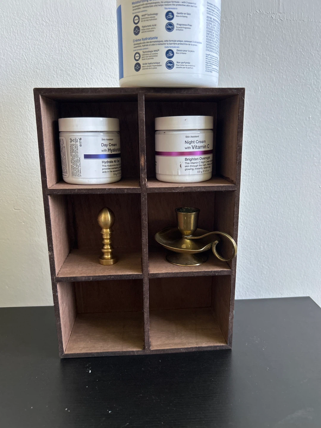 Wooden Organizer Shelf with 6 Compartments - photo 2